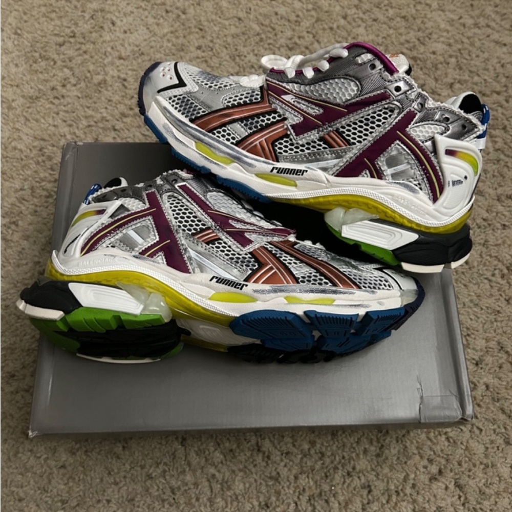 Balenciaga Runners-Brand New